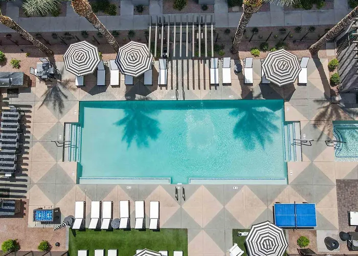 Westgate Entertainment District, Walk To Events, Wifi, Free Parking * Glendale